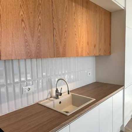 Veronica Apartment *